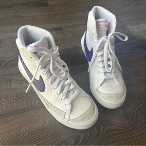 Nike Women's Blazers White and Purple High-Top Sneakers Like New